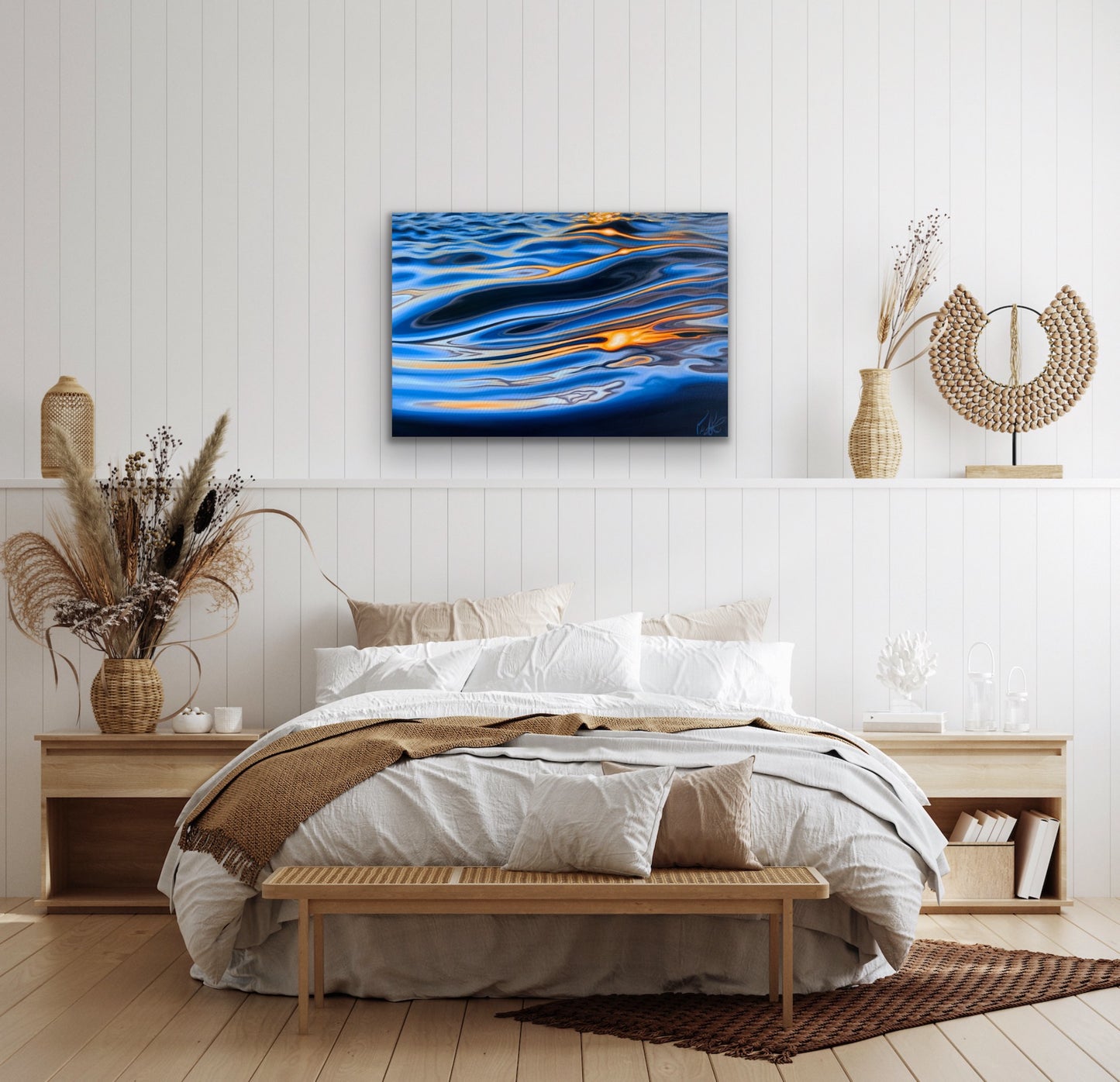 Golden Reflections of Liquid Light